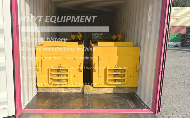 Export of 10 ton trolley wire electric locomotives