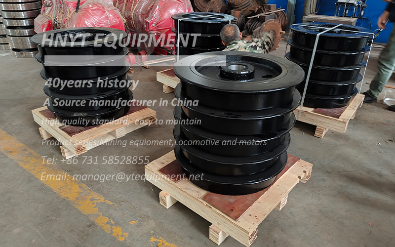 Export of mining locomotive parts 1.jpg