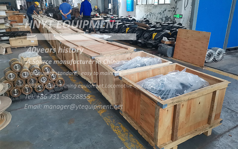 Delivery of ZQ-21 traction motors 2.jpg